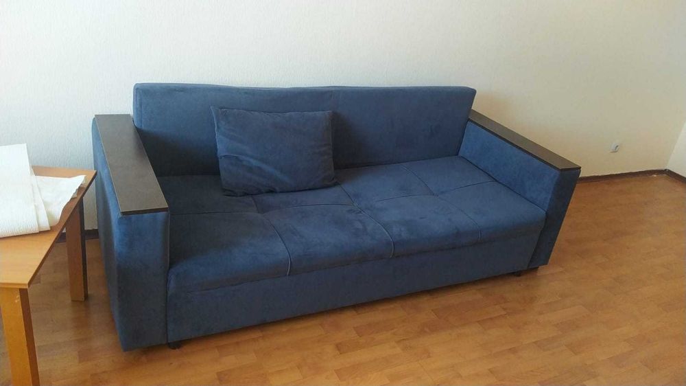 продам диван без клопов. самовывоз керуен район