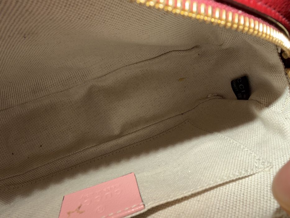 Gucci GG Marmont Matelassé Camera Bag.