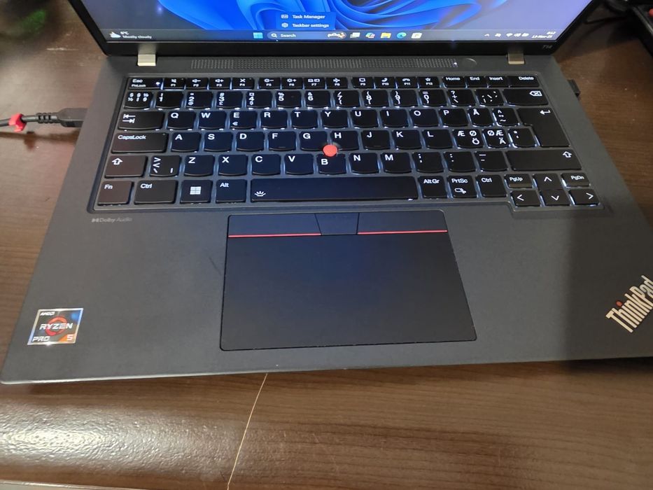 Laptop Lenovo T14 Gen 4 AMD Ryzen 5 PRO 7540U 16Gb DDR5 512Gb SSD NVMe