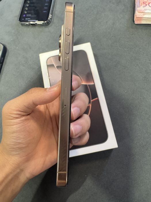 IPhone 16 Pro Max 512Gb