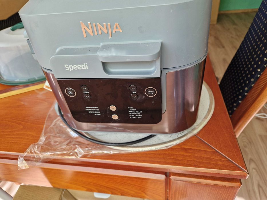 Nindja Speedi  10 in 1 Top