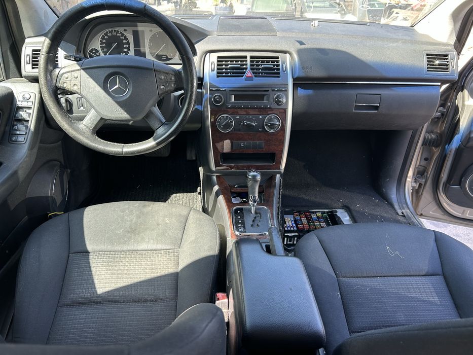 Mercedes B 180 (W245) 2.0 CDI Автоматик НА ЧАСТИ