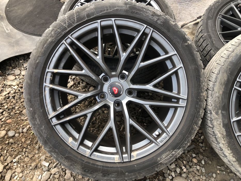 Продам диски Vossen
