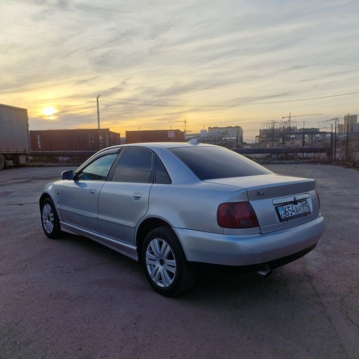 Продам ауди а4 б5