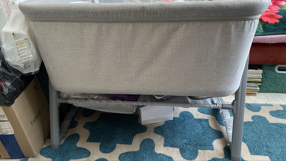 Продам детскую кроватку