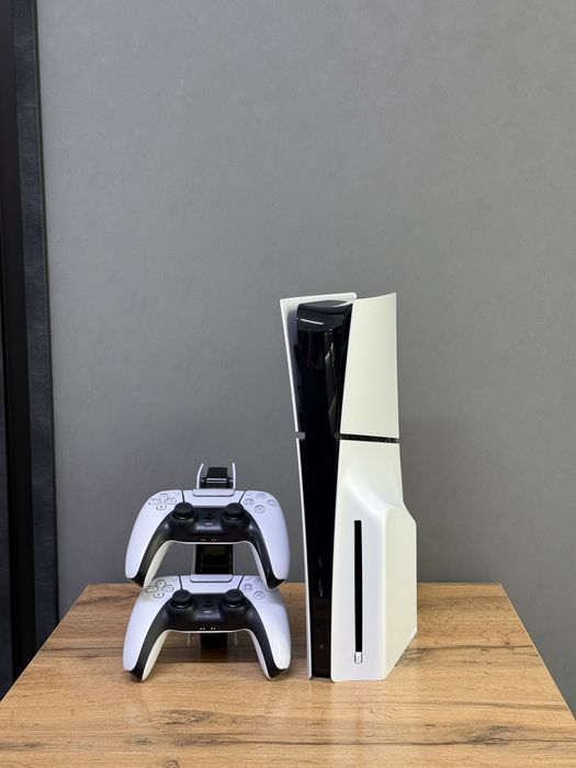 PlayStation 5 Slim 1 TB, 2 джойстика +игры | Mobile Zone