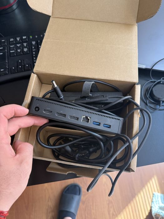 Dell Universal Dock D6000 – USB-C / DisplayLink Docking Station
