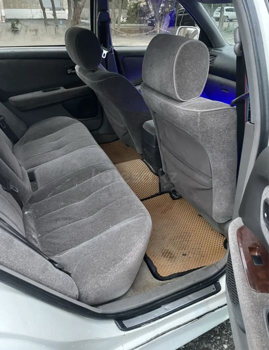 Продам тайота креста