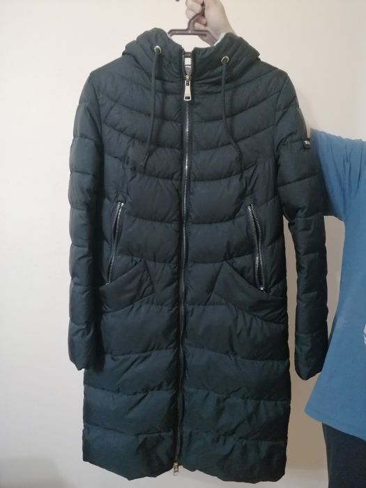 Продам женские вещи.