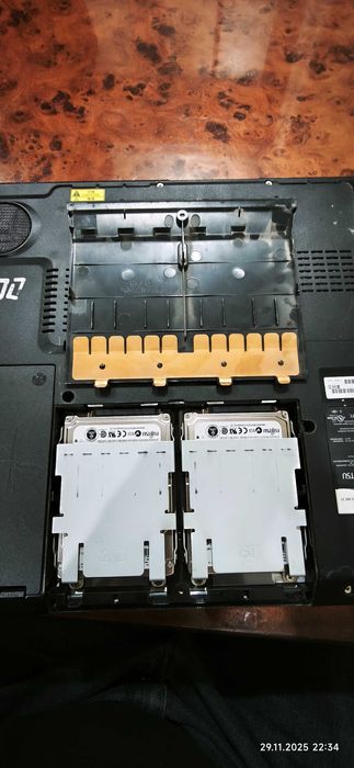 Продаётся Ноутбук на запасные части