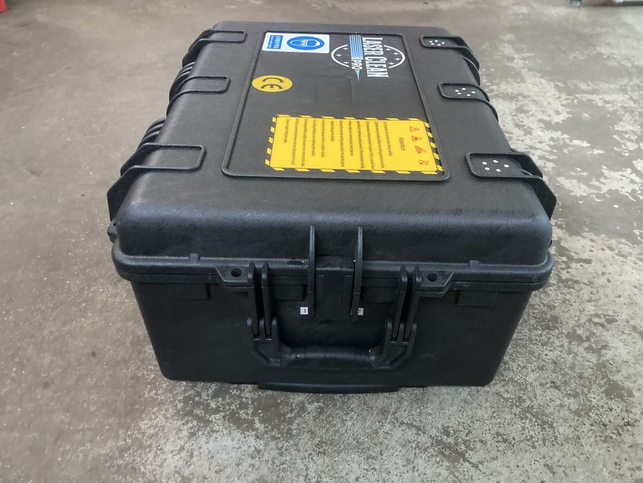 Лазерна машина за почистване : Laser cleaning machine