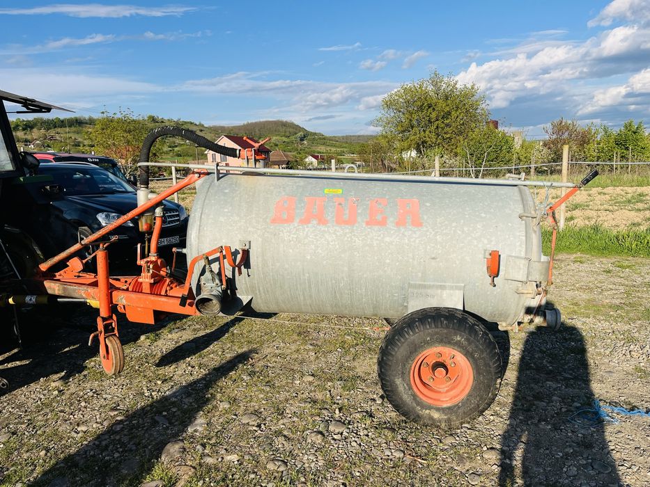 Vidanja, vitanje, vidanjor 1700 l Bauer, pompa vacuum dublu sens, cisterna galvanizata