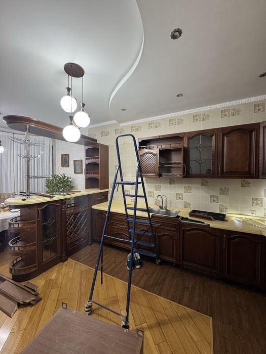 Кухонная гарнитура