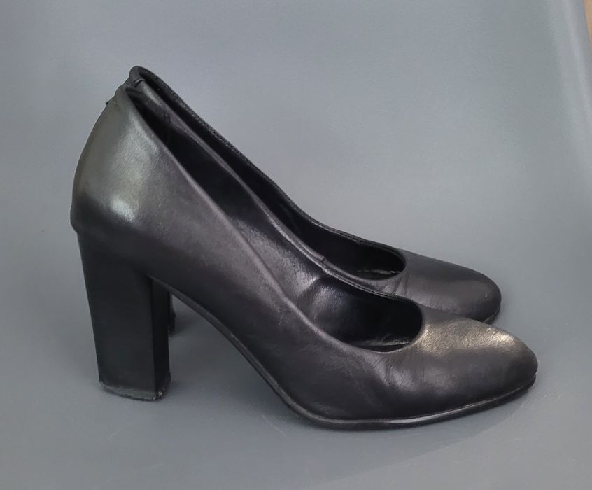 Pantofi cu toc piele marimea 37