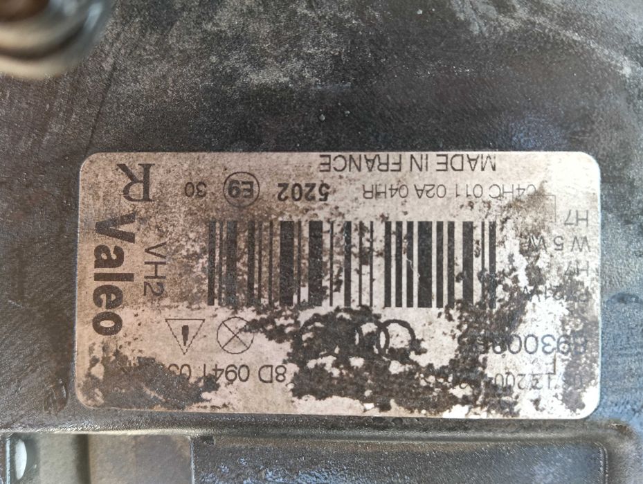 Auto  piese faruri audi