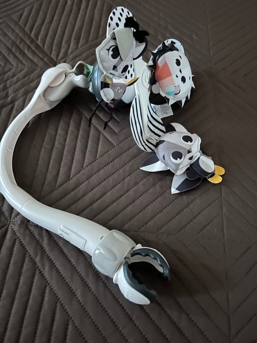 Въртележка  Tiny love-музикална и многофункционална