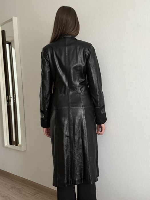 Плащ женский кожаный