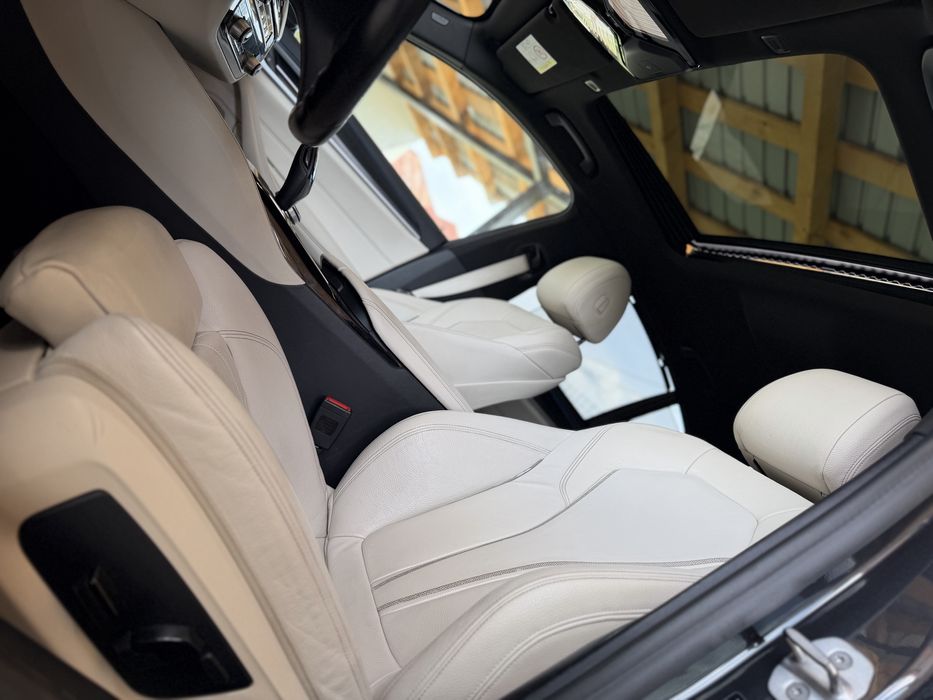 Bmw 530e M pack 2.0benzina 292cp euro 6 plug in hybrid trapa camera navi mare Rar efectuat KM reali/buy/back/rate