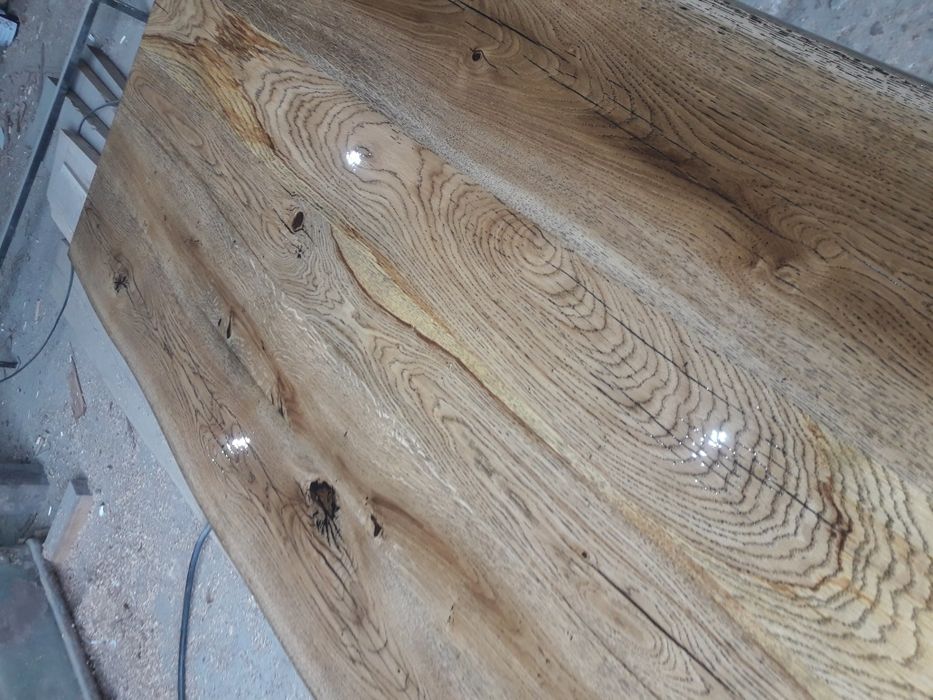 Масивен плот от дъб с черна тинта