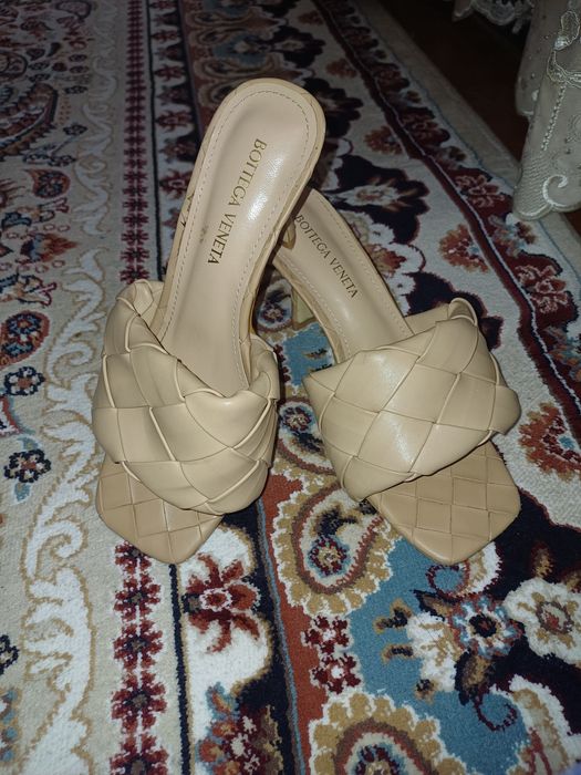 Bottega venetta original
