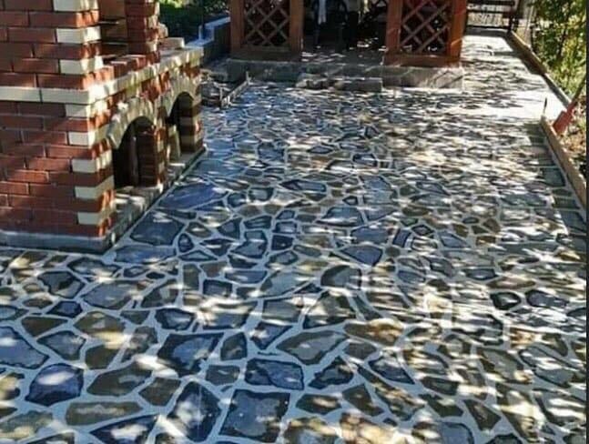 Vand piatra naturala ne deplasam in toata tara