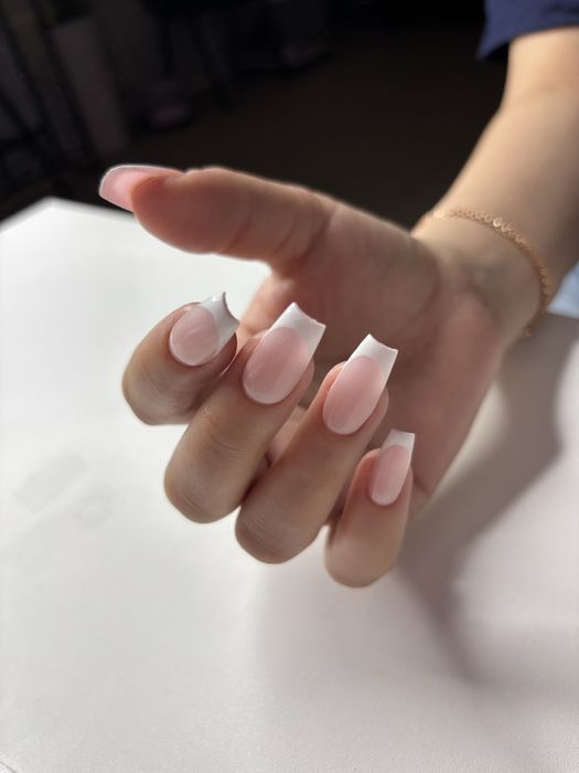 Наращивание ногтей от 7000