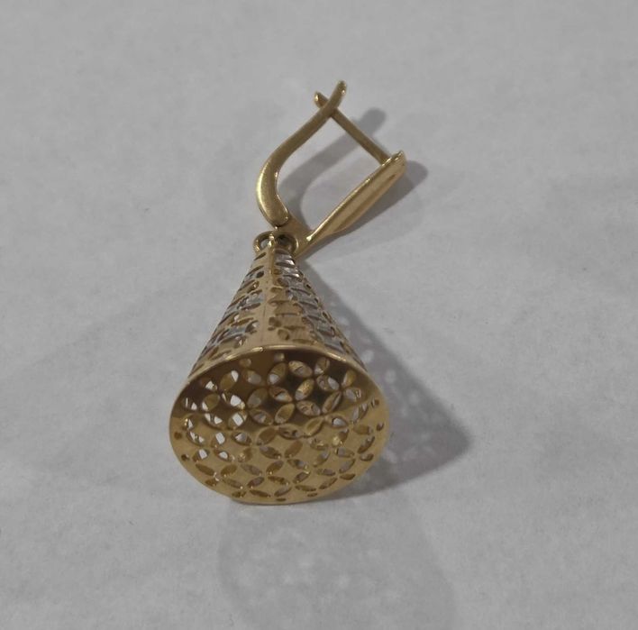 Златни обеци 4.7 грама 14 карата 585