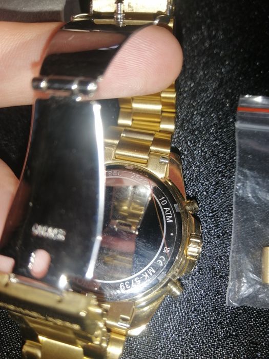 Ceas bărbătesc, mecanism Michael K  carcasa aurie cu brățară aurie