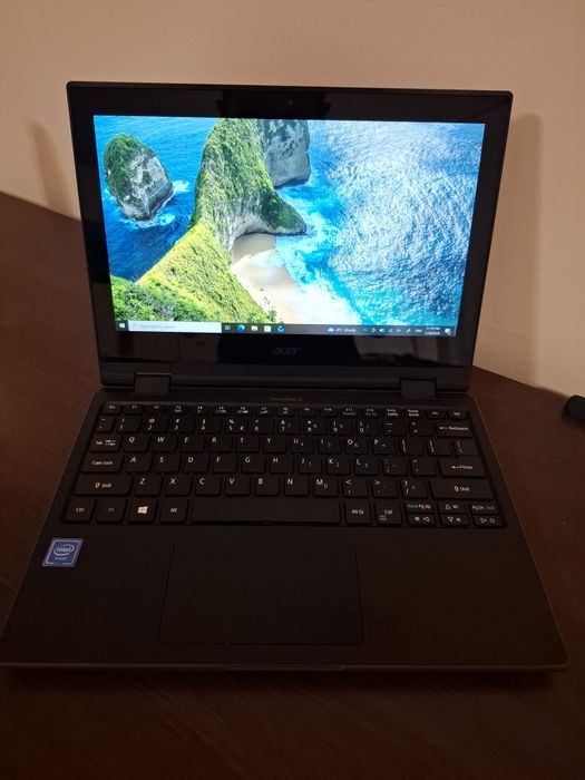Лаптоп Acer travel mate B