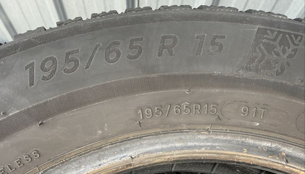 2бр 195/65/15 на 6,2мм с 19дот Мишелин