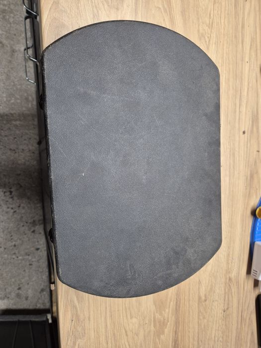 Cric și cheie roți compatibil cu VW Polo din 2001