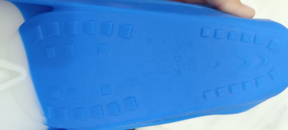 Продам ласты десткие