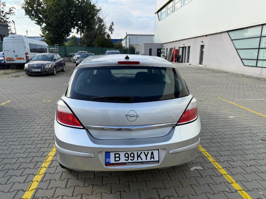 Opel Astra 2005 model, 1.7 CDTI Diesel