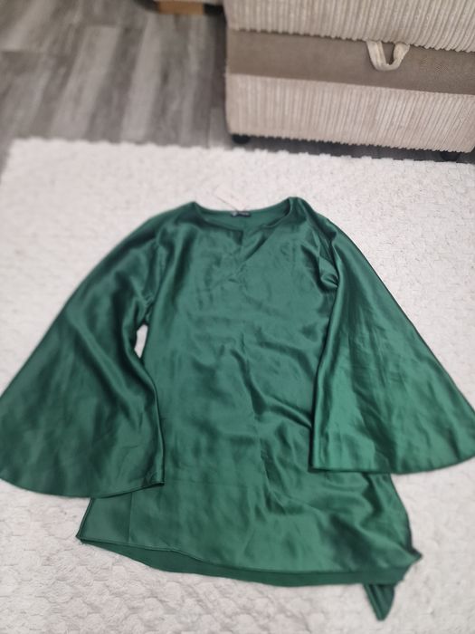 Bluza din satin verde smarald
