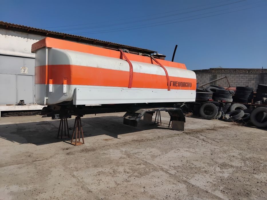 Бочка.сотилади 19650.литр.Алумен.