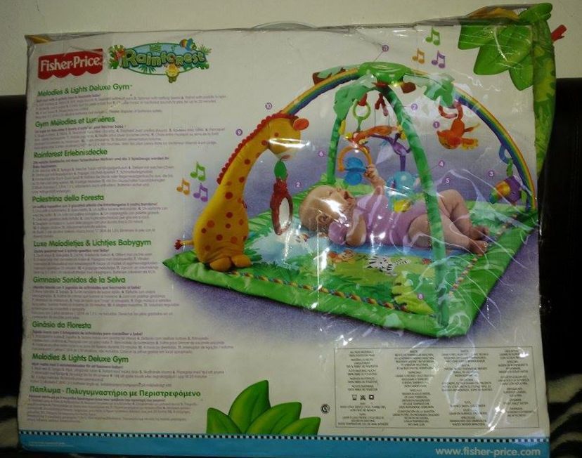 Salteluta de joaca Fisher Price Rainforest Deluxe Centru de activitati