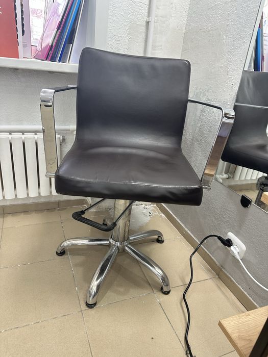 Продам кресло 5000