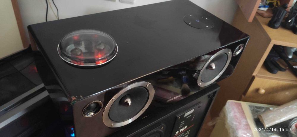 Samsung DA-E750 – хибридна лампова аудио система