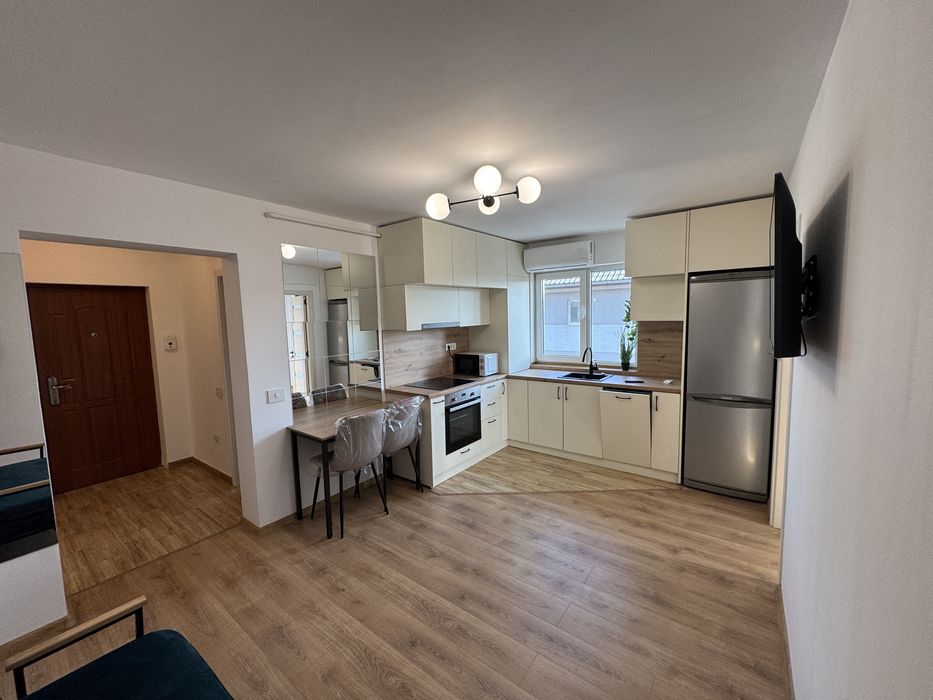 Proprietar inchiriez apartament