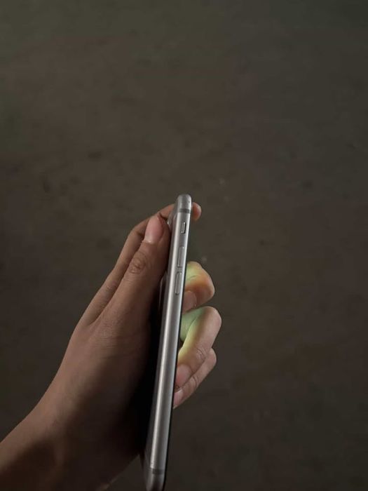 Iphone 6s 64gb zavatskoy batarey 78emkst