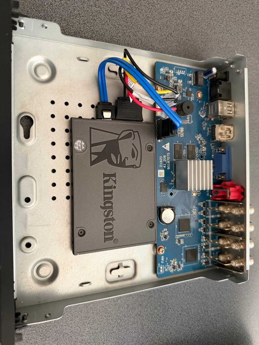 DVR ROVISION 8 canale ROV1B08H + hard Kingston ssd 240GB