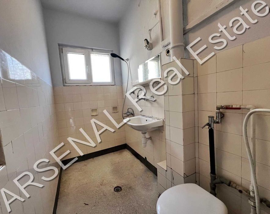 Двустаен апартамент под наем, Център