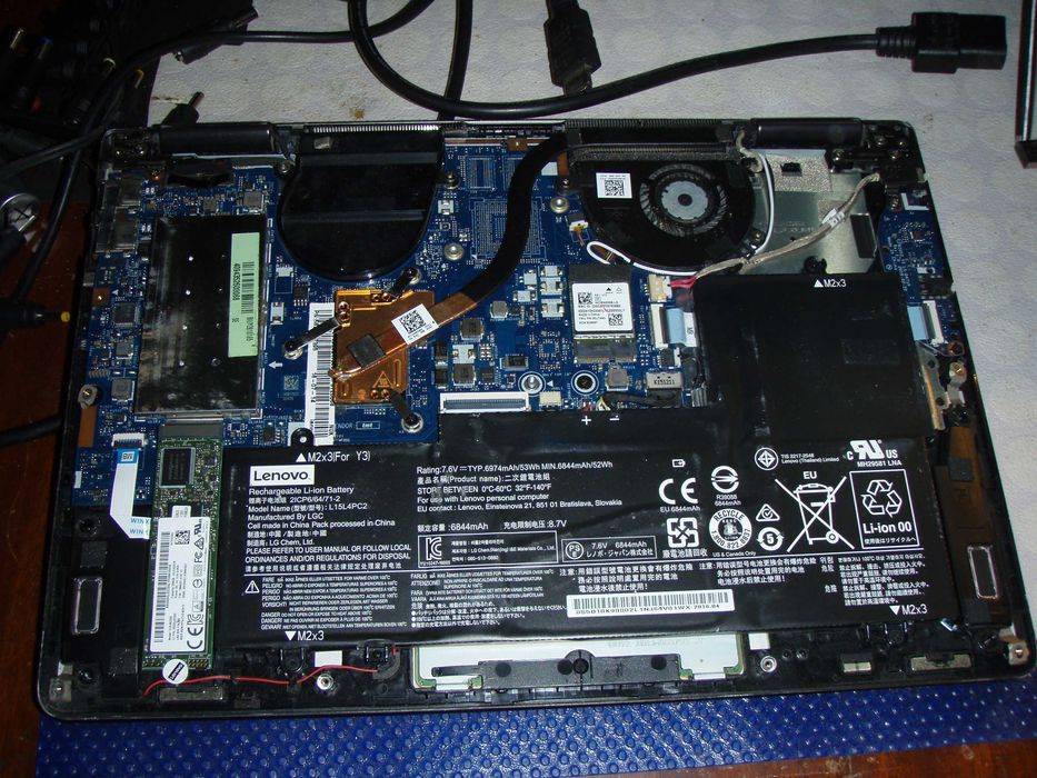 Dezmembrez Lenovo Yoga 710-14ISK i7-6500u