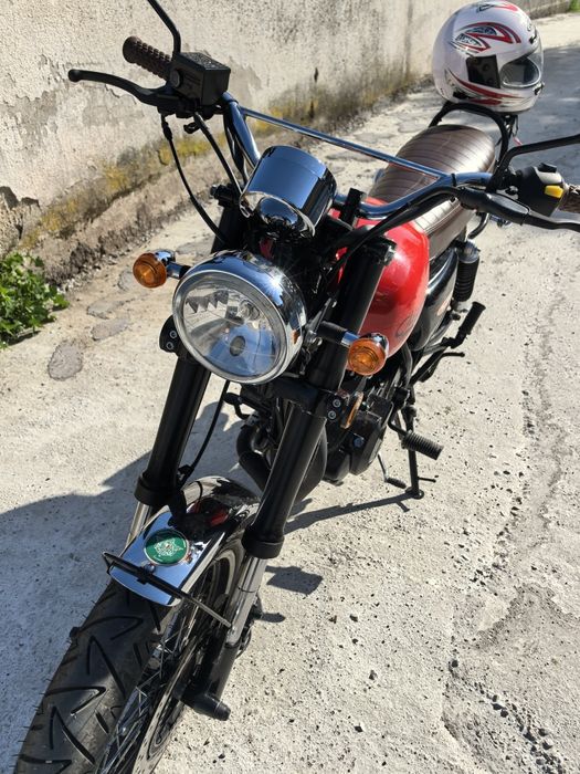 Мотоциклет маш ретро