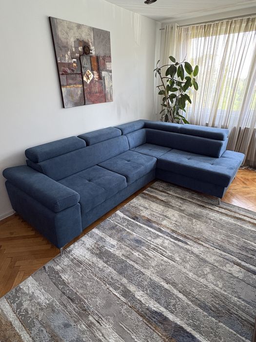 Coltar extensibil elegant, cu tetiere reglabile