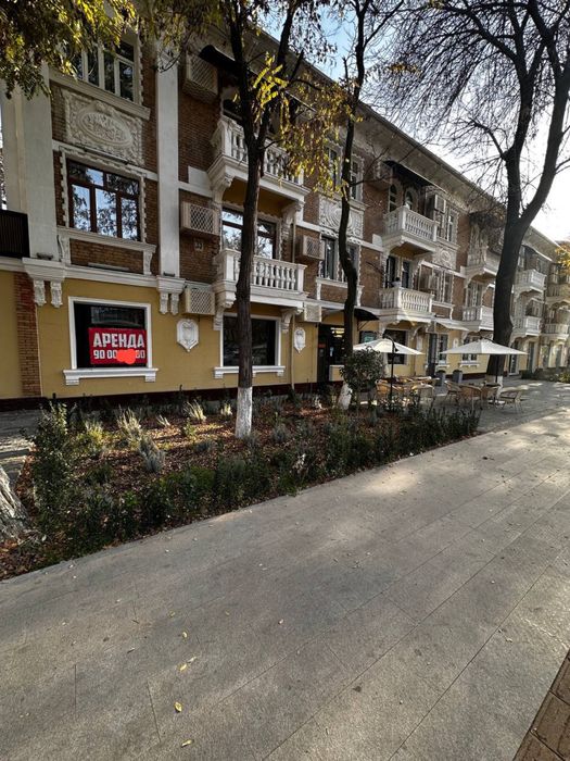 Шота Руставели Модера Товерс | 70кв - нежилое помещение вдоль дороги А