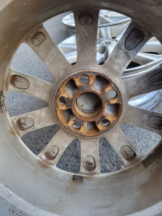 Диска Toyota Camry R 17