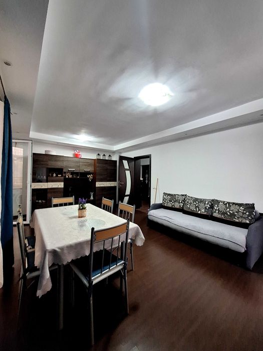 Dau in chirie apartamaent