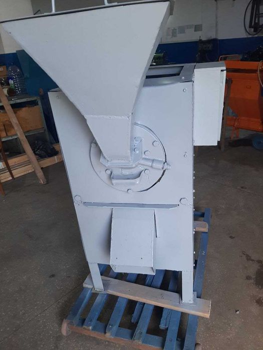 мельница  молотковая для тонкого помола