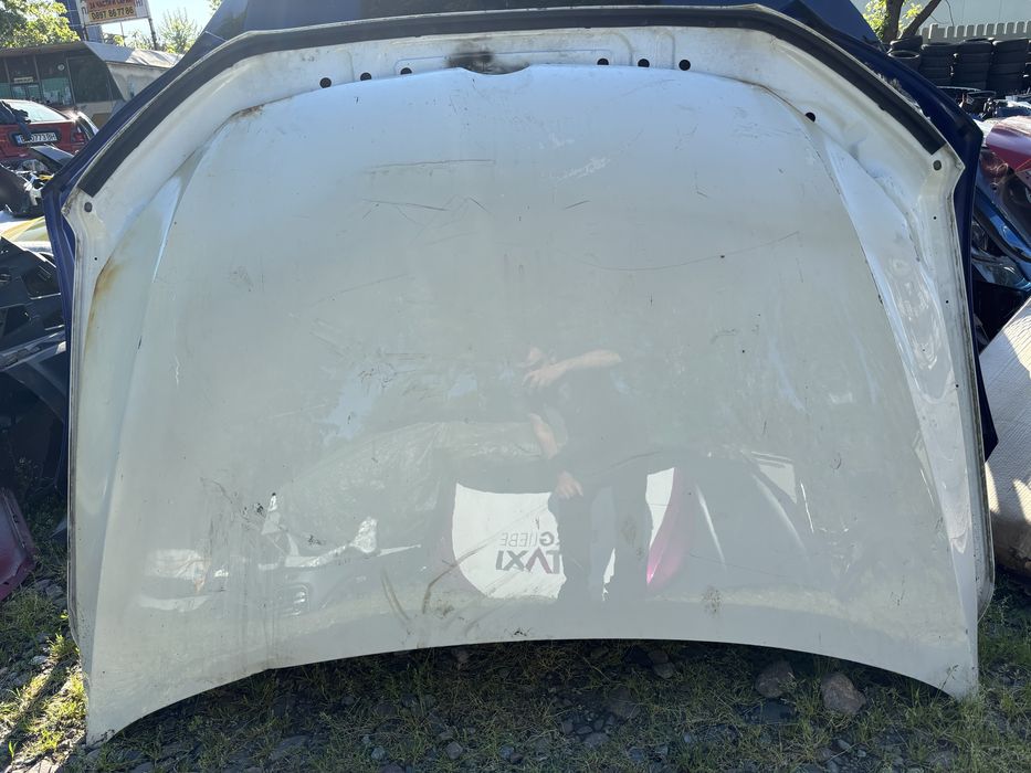 Капак VW Golf 7